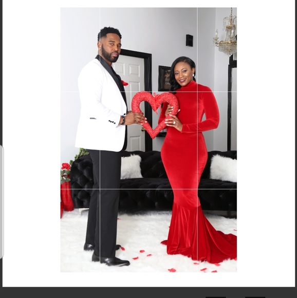 Beautiful velvet red mermaid dress - Picture 2 of 3